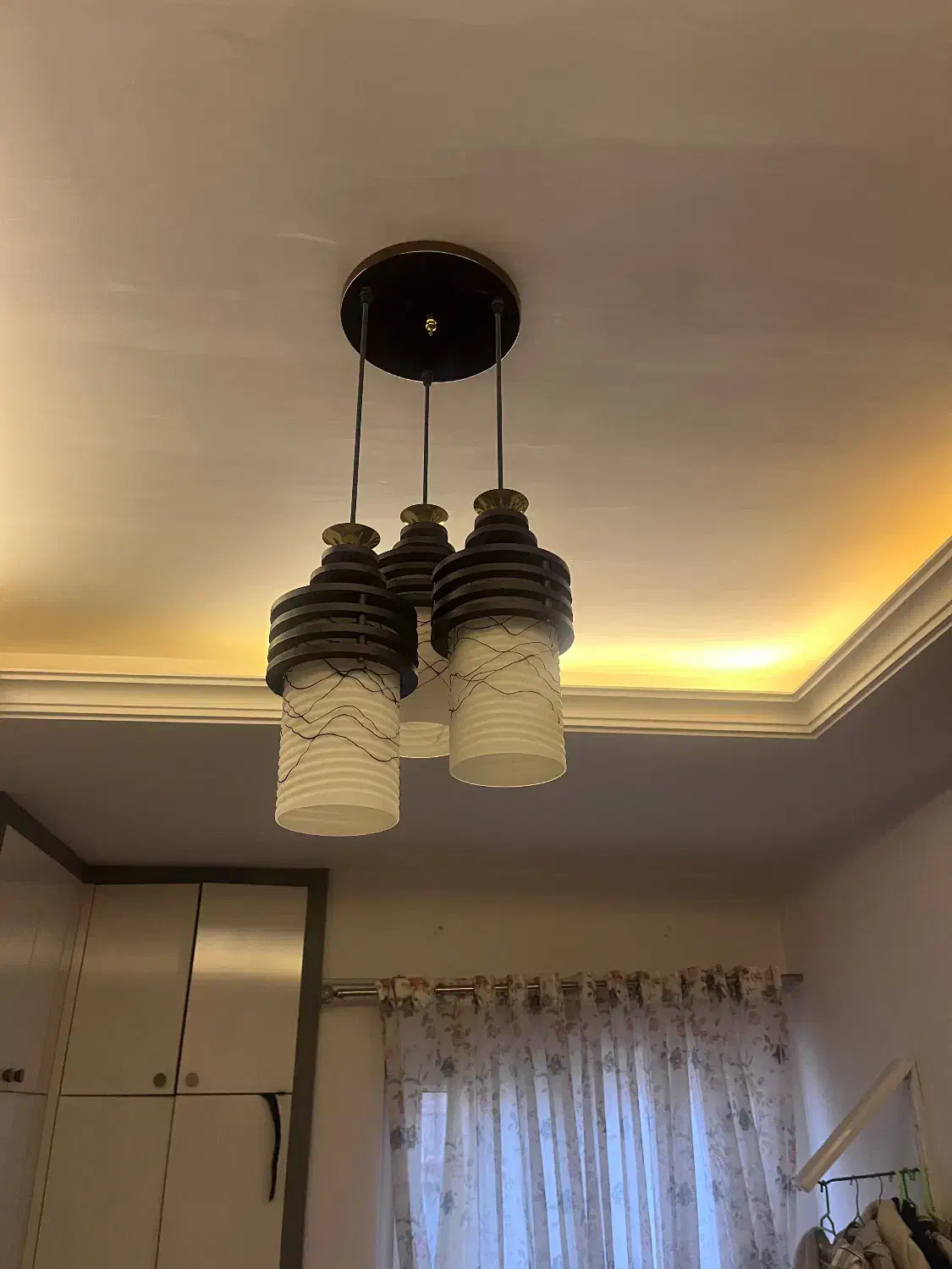 لوستر سه شعله|لوستر و چراغ آویز|گرگان, |دیوار