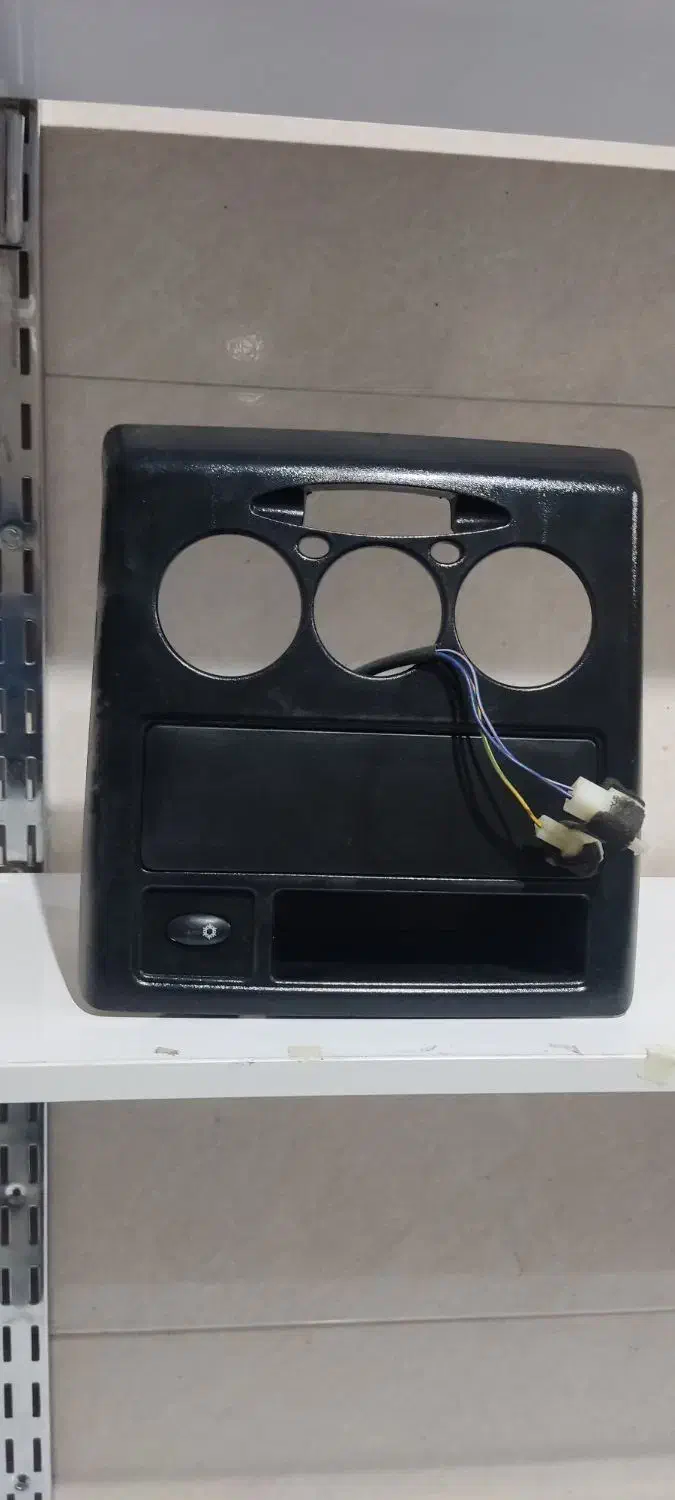 فروش  قاب مونیتور رانا و قاب پراید|قطعات یدکی و لوازم جانبی|مبارکه, |دیوار