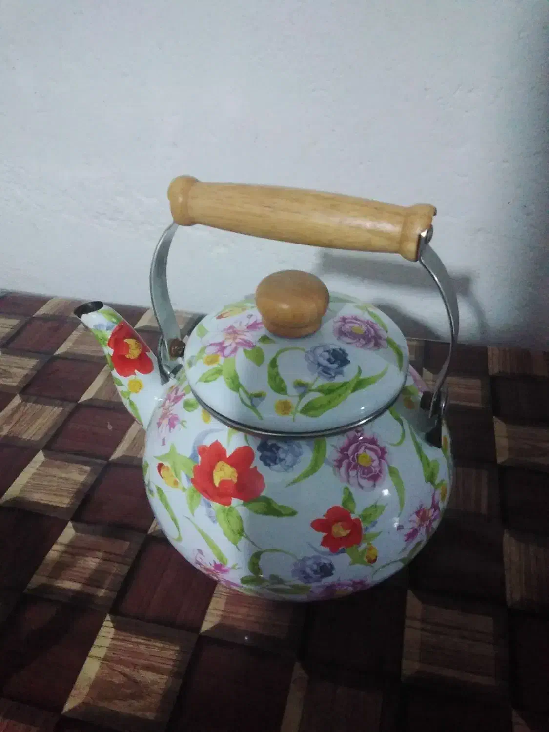 کتری لعابی قوری چینی|قوری، کتری، قهوه‌ساز دستی|دابودشت, |دیوار