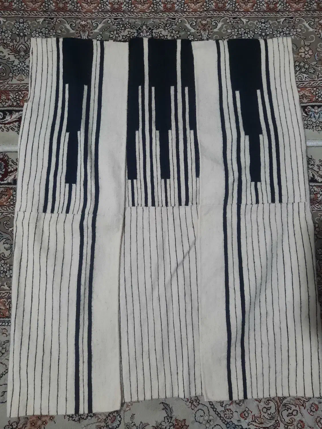 لباس محلی بختیاری چوقا کیارسی|لباس|کرج, شاهینویلا|دیوار