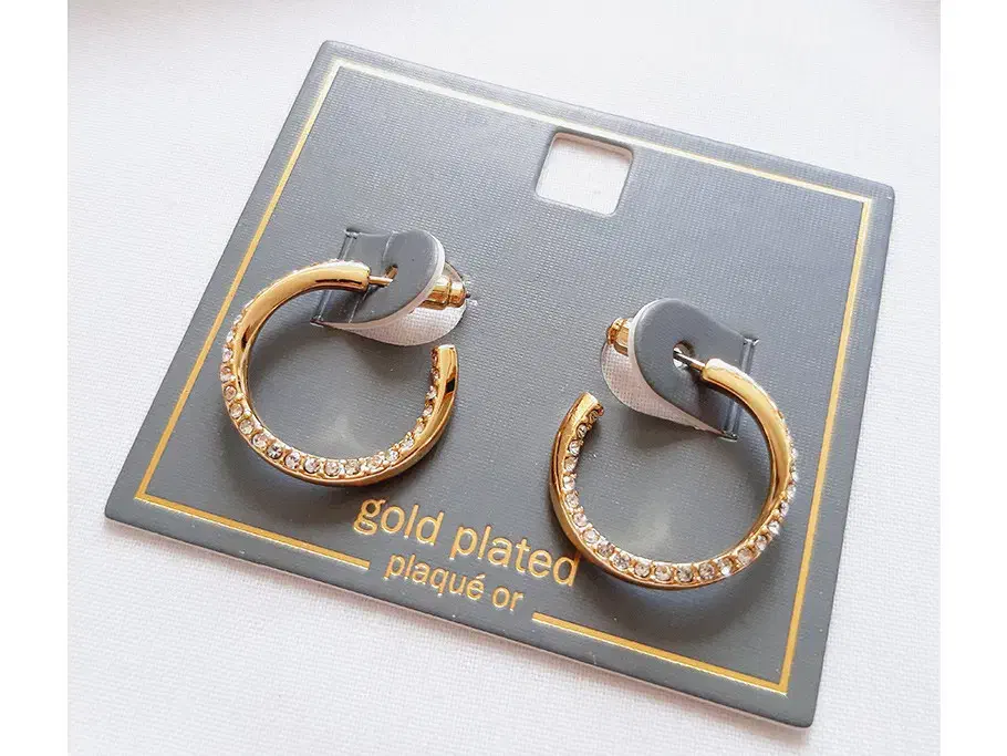 گوشواره نیم حلقه ای نگینی با روکش طلا لوکس|بدلیجات|سنندج, |دیوار