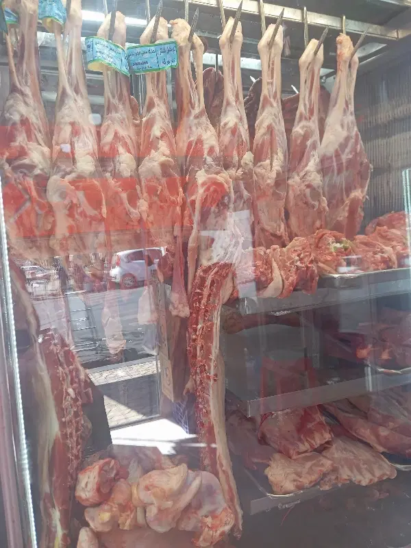کارگر ماهر جهت کار در سوپر گوشت و مرغ نیازمندیم|استخدام خدمات فروشگاه و رستوران|تهران, خاک سفید|دیوار
