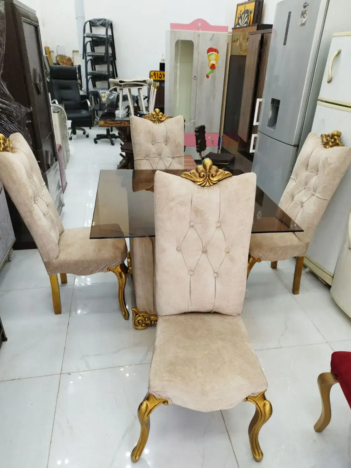 میزنهارخوری|میز و صندلی غذاخوری|شیروان (خراسان), |دیوار