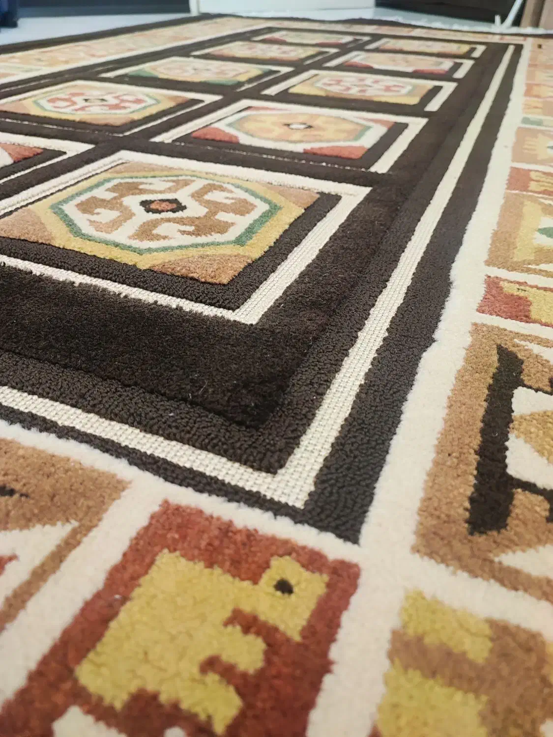 فرش ۴ متری|فرش|پردیس, فاز ۱|دیوار