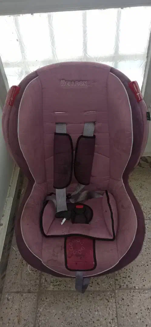 صندلی ماشین کودک|تخت و صندلی بچه|کرمانشاه, |دیوار