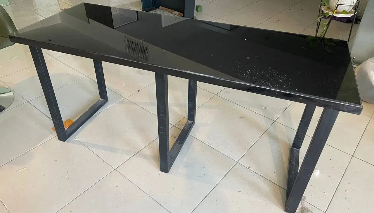 میز پایه فلزی با صفحه ی ام دی اف ترک ۳۵۰۰|دفتر کار|شیراز, معالی‌آباد|دیوار