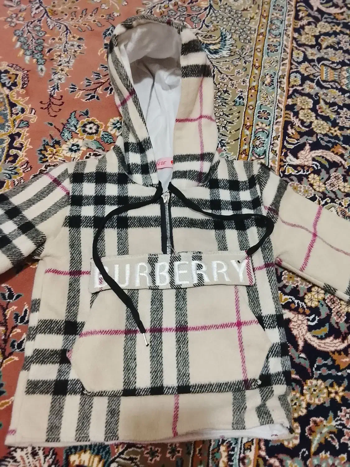 هودی بچه گانه|کفش و لباس بچه|هشتگرد, فاز ۷ مهستان|دیوار