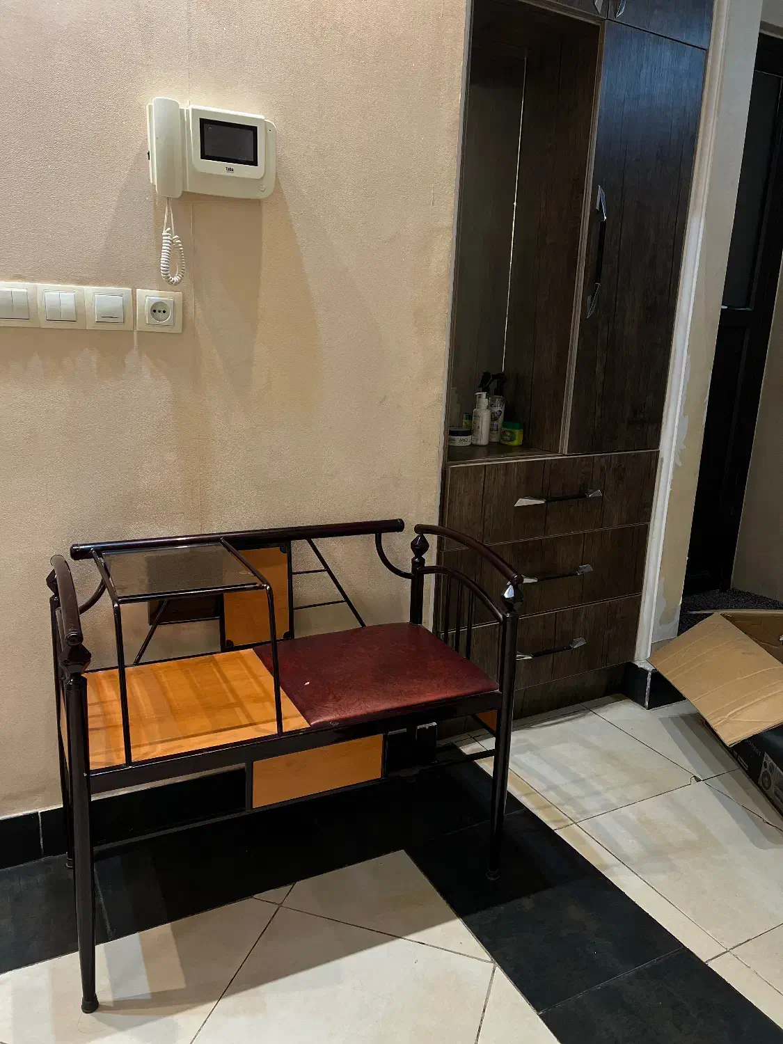 میز تلفن فلزی و ام دی اف|میز تلفن|لاهیجان, کوی استادان|دیوار