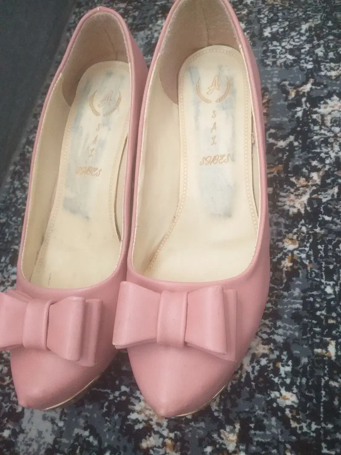 کفش|کیف، کفش، کمربند|ایلام, |دیوار