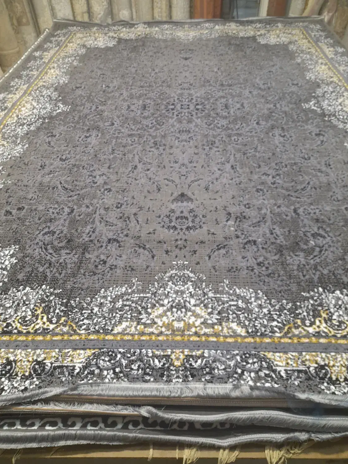 فرش نقشه های بروز|فرش|گلبهار, شهر جدید گلبهار|دیوار