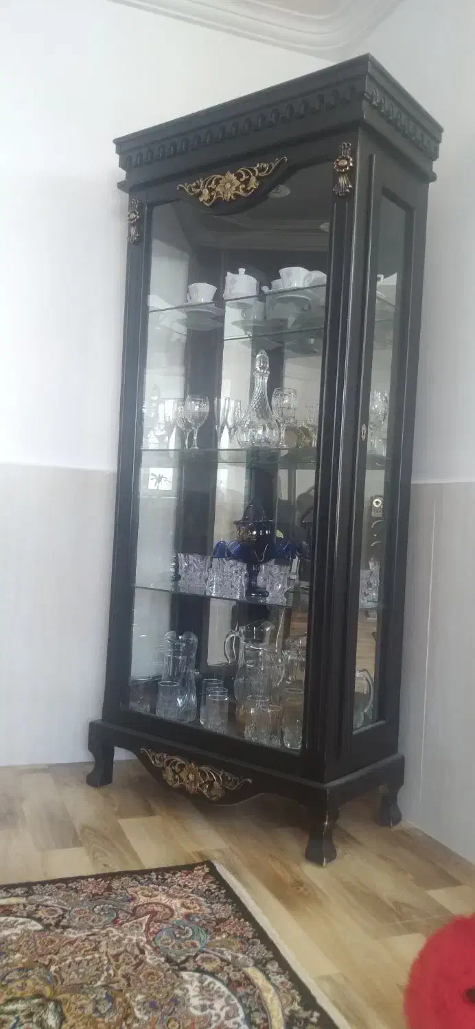 فروشی همش یه جا فروخته میشود|مبلمان خانگی و میز عسلی|نوشین شهر, |دیوار