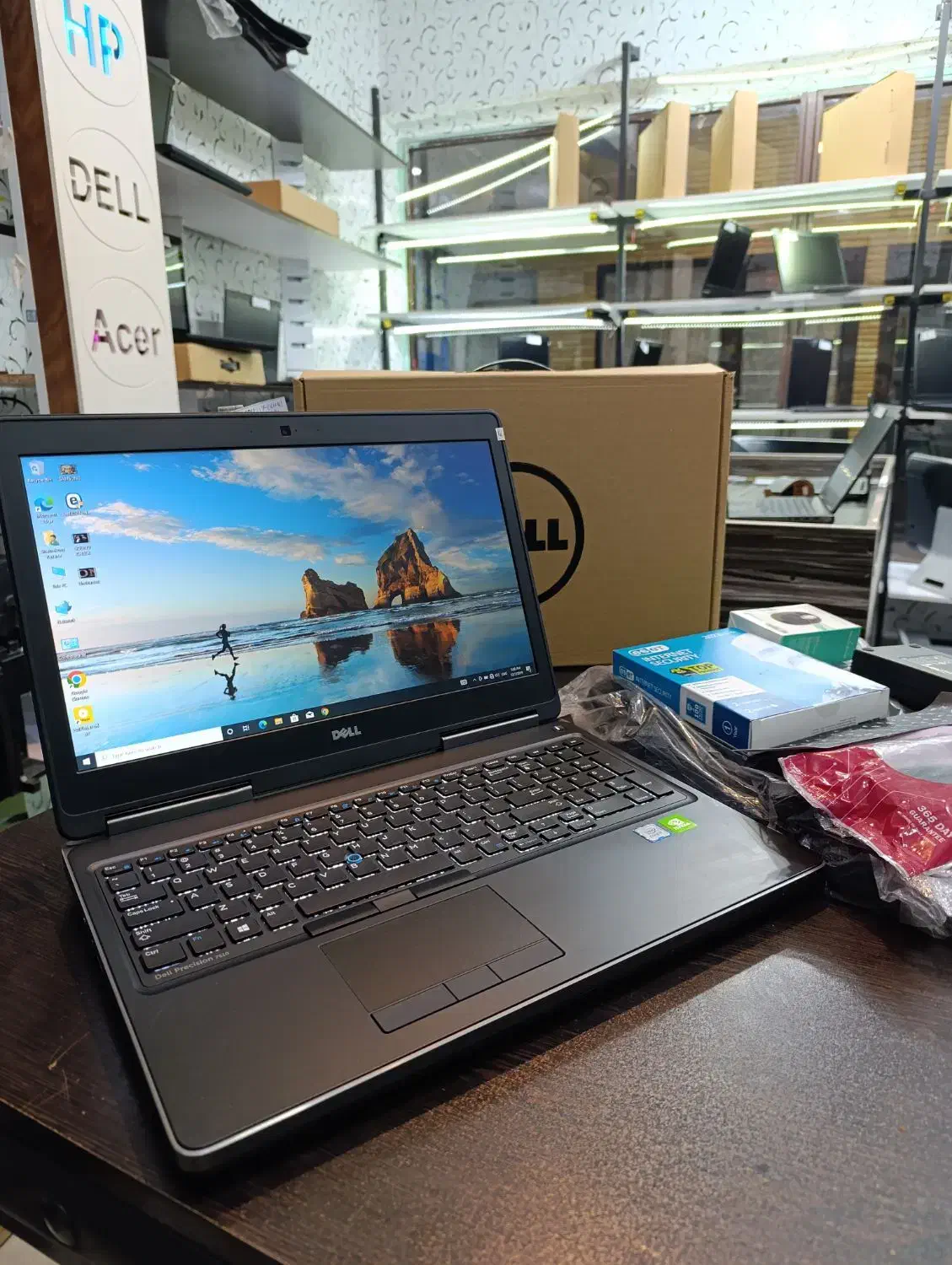 لپتاپdellگیمینگ  رم16گرافیک4|رایانه همراه|شهرکرد, |دیوار