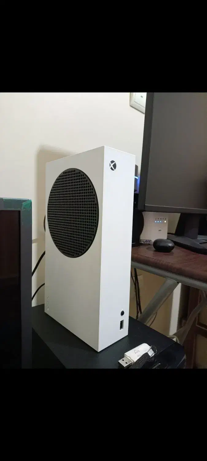 xbox series s  با 3 ماه گیم پس التیمیت|کنسول، بازی ویدئویی و آنلاین|تهران, جی|دیوار