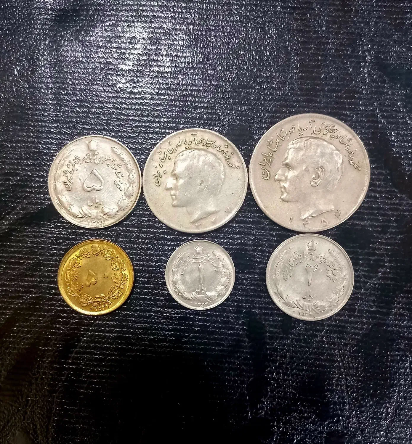 انواع سکه شاهی موجود می باشد|کلکسیون سکه، تمبر، اسکناس|دزفول, |دیوار