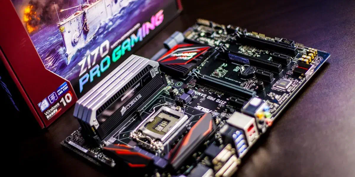 کامیپوتر و لپ تاپ استوک|رایانه همراه|فولادشهر, C4|دیوار