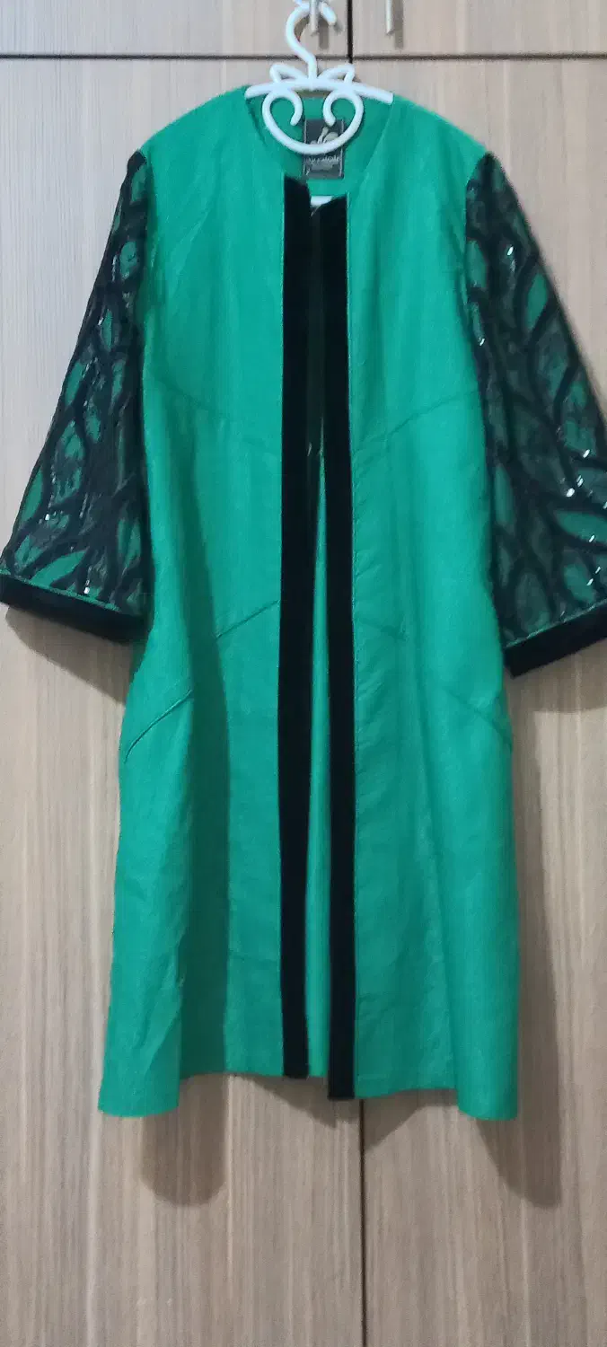 مانتو مجلسی|لباس|بومهن, |دیوار