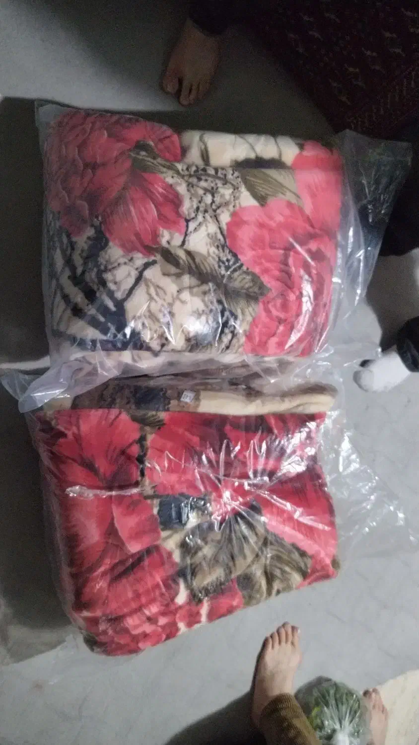 پتوهای ضایعاتی رسید|رختخواب، بالش، پتو|بندر انزلی, جفرود پایین|دیوار