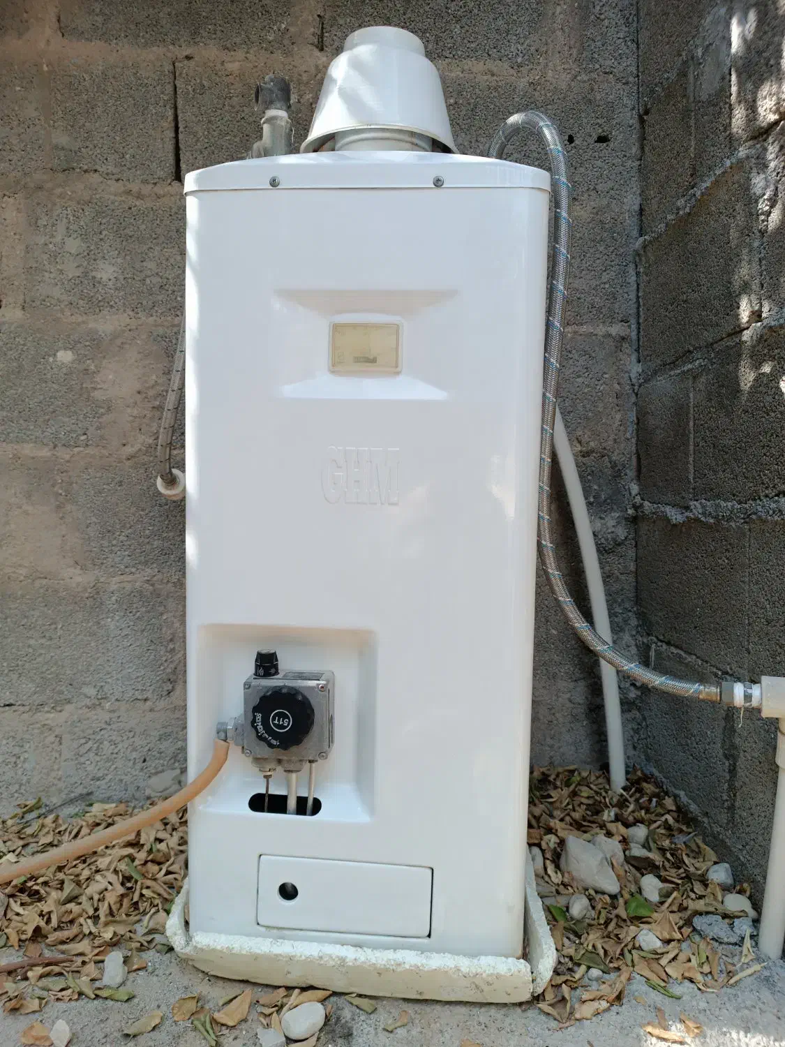 آبگرمکن ایستاده مدل GHM 990|آبگرمکن، پکیج، شوفاژ|بندر کنگان, |دیوار