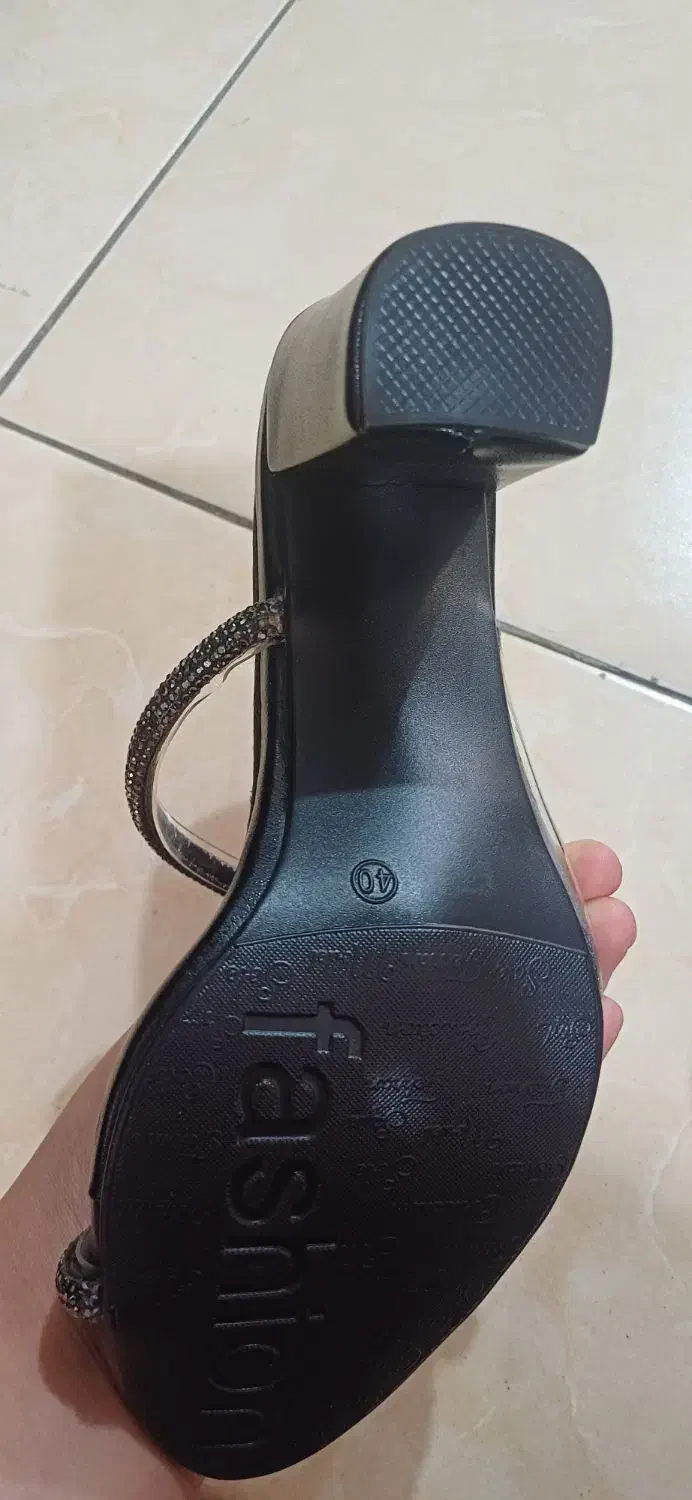 صندل سایز ۴۰|کیف، کفش، کمربند|تهران, دستغیب|دیوار