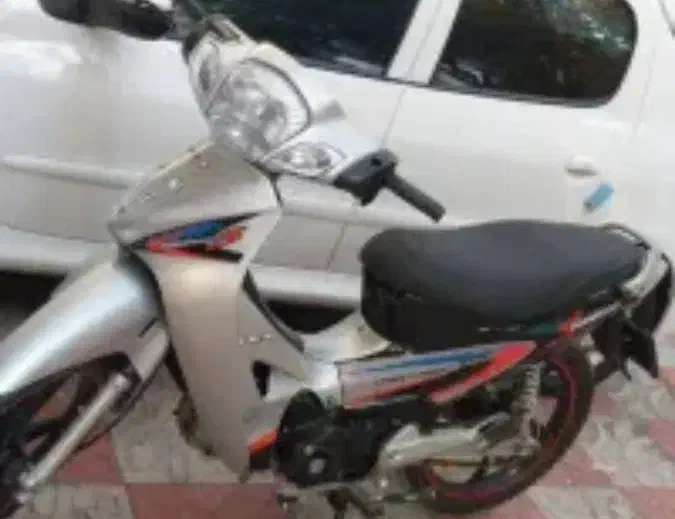 موتورلاکی کبیرمدل۸۸پلاک قدیم مدارک کامل|موتورسیکلت|اندیمشک, |دیوار