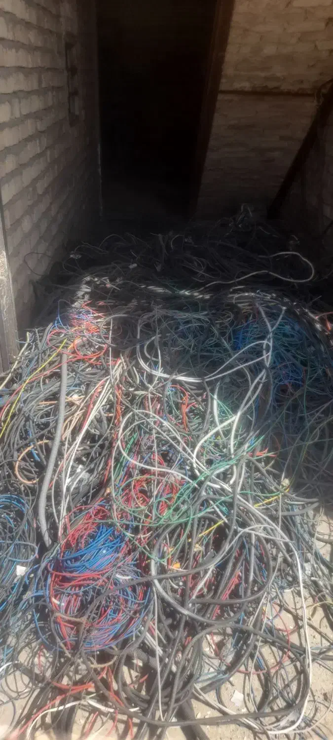 خرید نقدی همه نوع ضایعات و ضایعات مس در محل|خدمات پیشه و مهارت|قم, قلعه صدری|دیوار