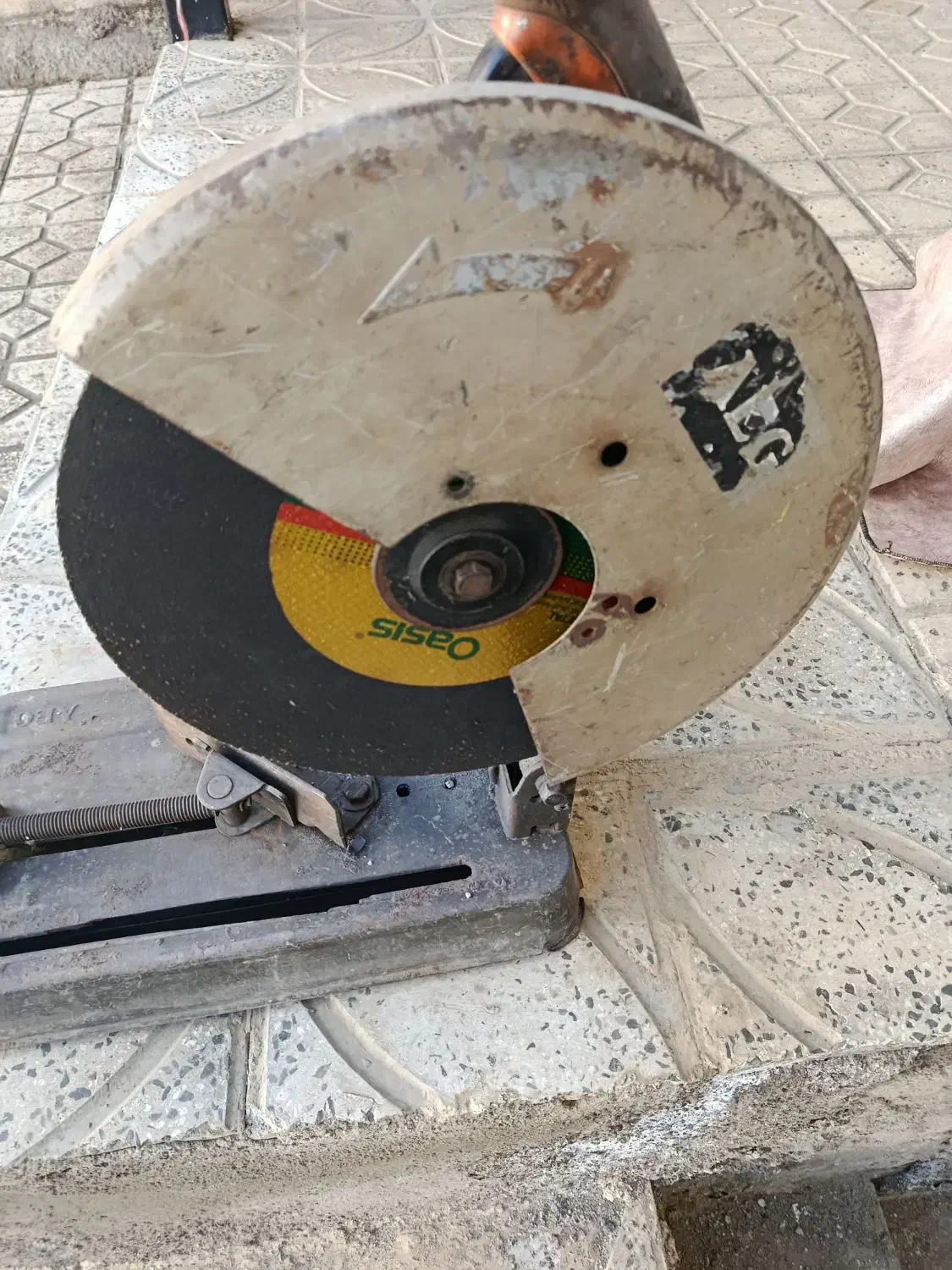 150/000/000|ابزارآلات|گرمی, |دیوار