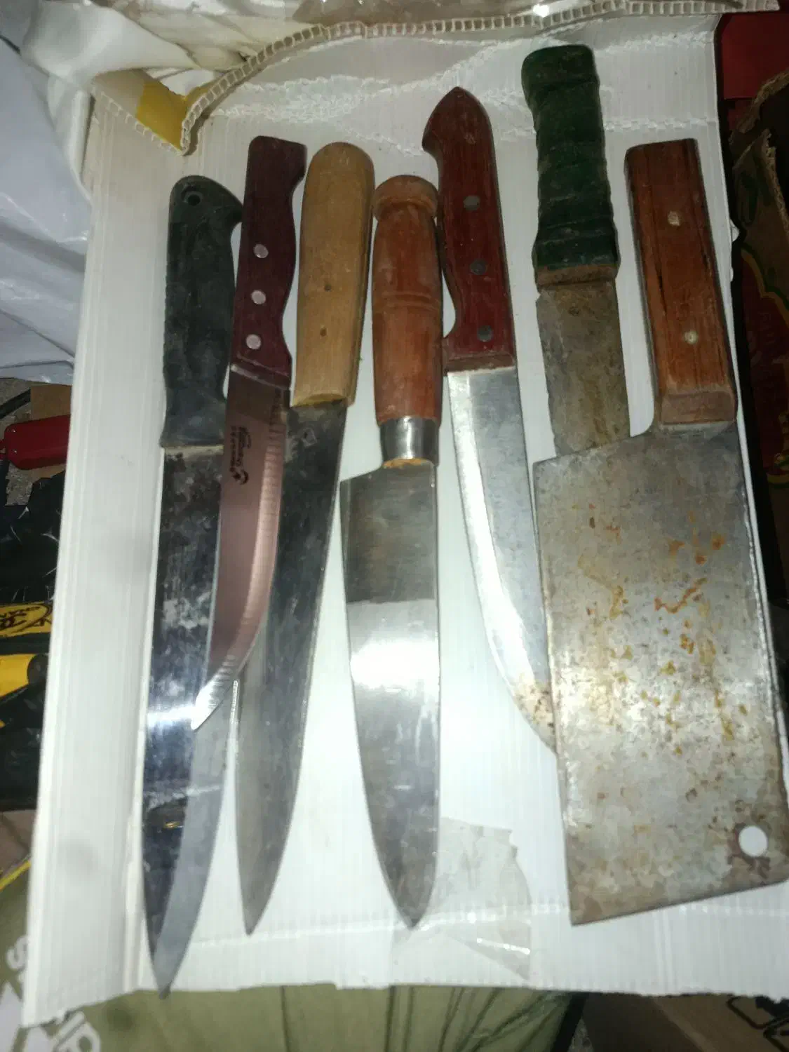 چاقو،ساطور،چاقو‌ی‌خارجی|ظروف پخت‌وپز|قم, نیروگاه|دیوار