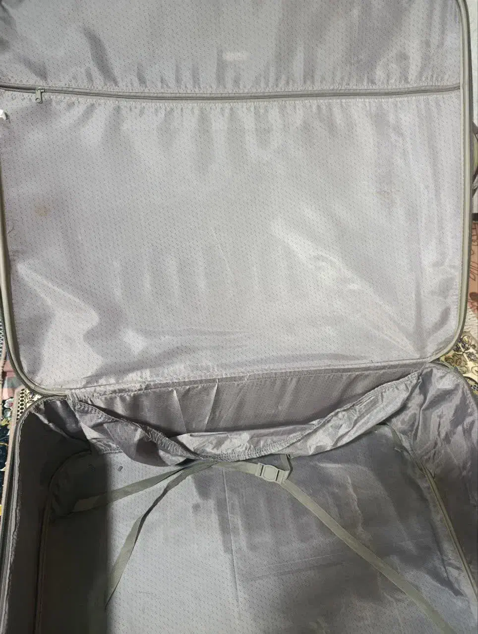 چمدان بزرگ مسافرتی برزنتی|کیف، کفش، کمربند|قم, مجیدیه|دیوار