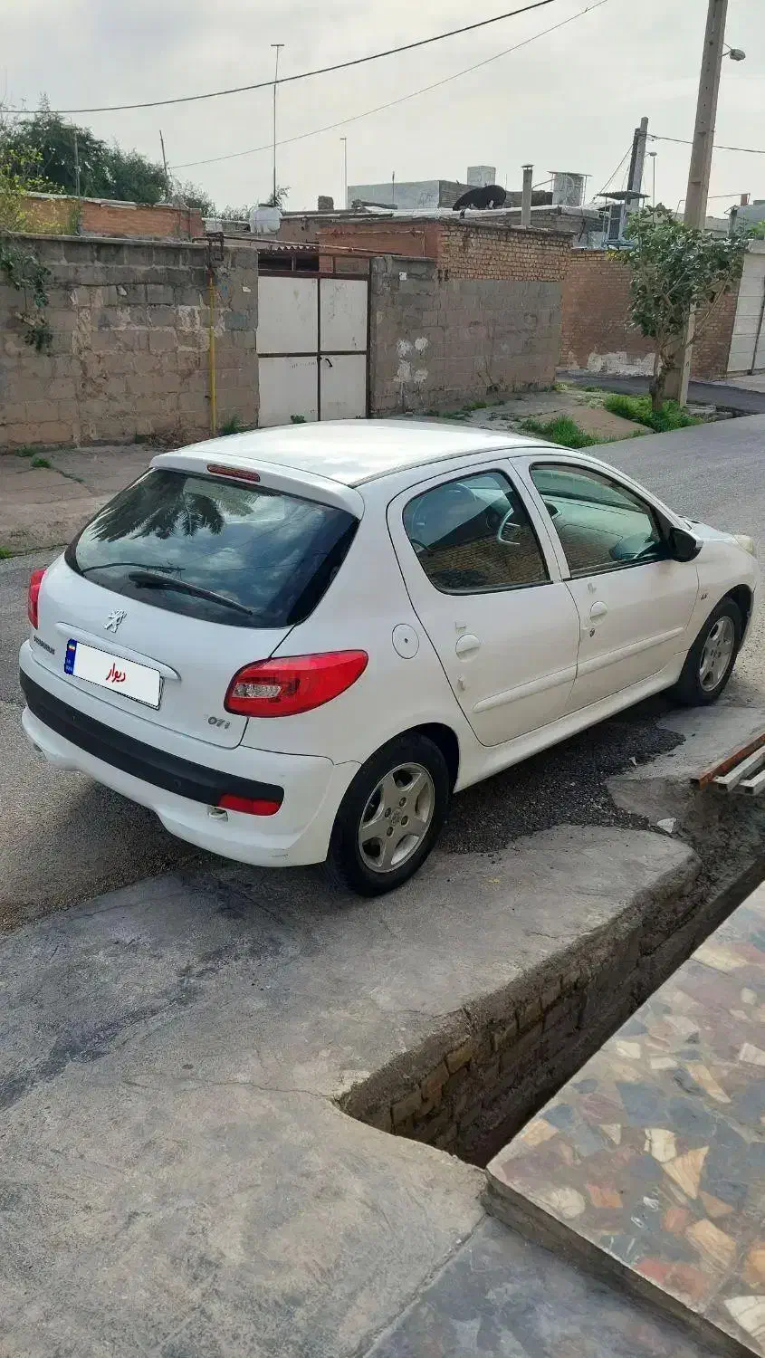 ۲۰۷ تمام رنگ|خودرو سواری و وانت|اندیمشک, |دیوار