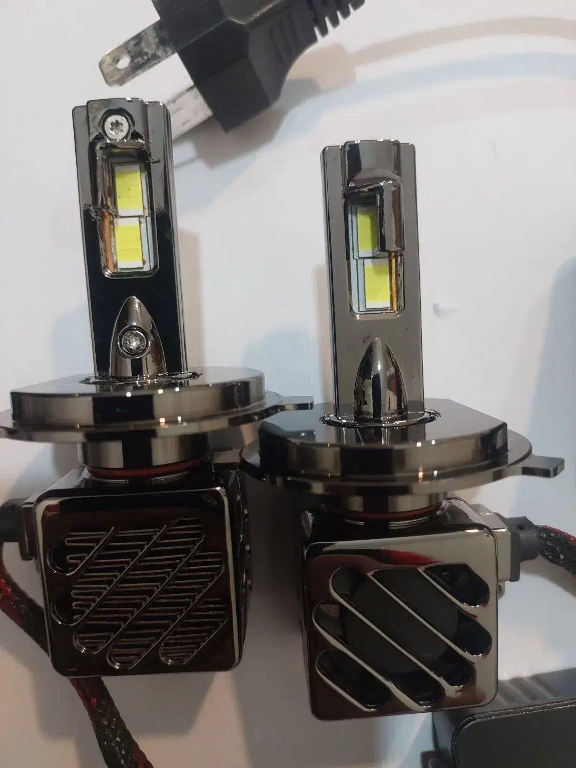 لامپ هدلایت  H4 مناسب پرایدو ساینا|قطعات یدکی و لوازم جانبی|یاسوج, |دیوار