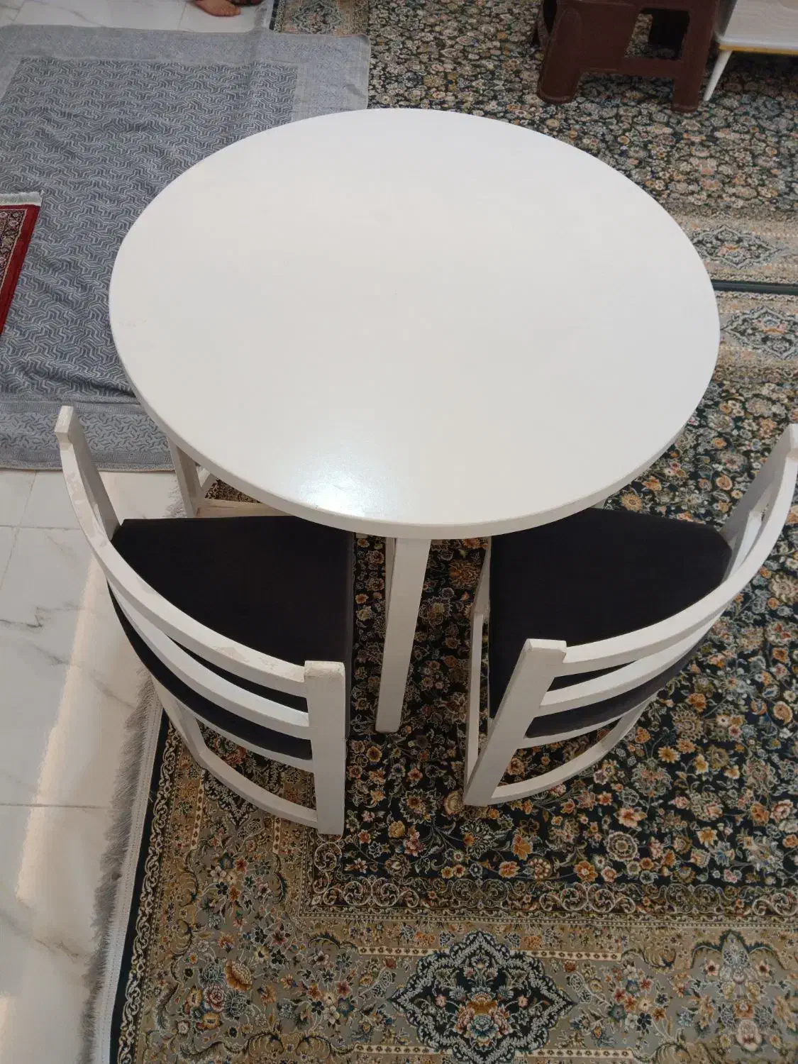 نهار خوری ۴نفره کم جا|میز و صندلی غذاخوری|مهاباد (آذربایجان غربی), |دیوار