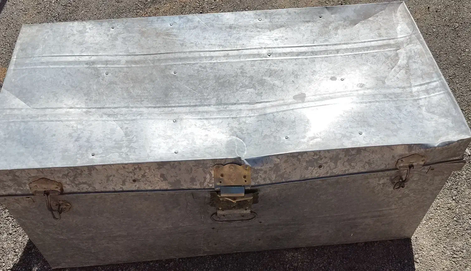 صندوقچه فلزی|صنایع دستی و سایر لوازم تزئینی|شیراز, شهرک مهدیآباد|دیوار