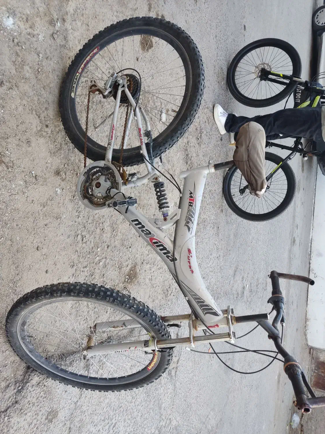 دوچرخه 26و 24|دوچرخه، اسکیت، اسکوتر|مرودشت, ابوذر شمالی‎|دیوار