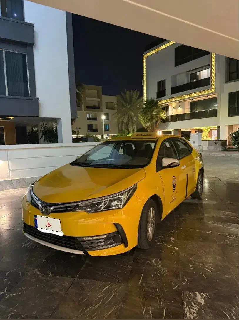 فروش سه دُنگ تاکسی کرولا ۲۰۱۷|خودرو سواری و وانت|کیش, |دیوار