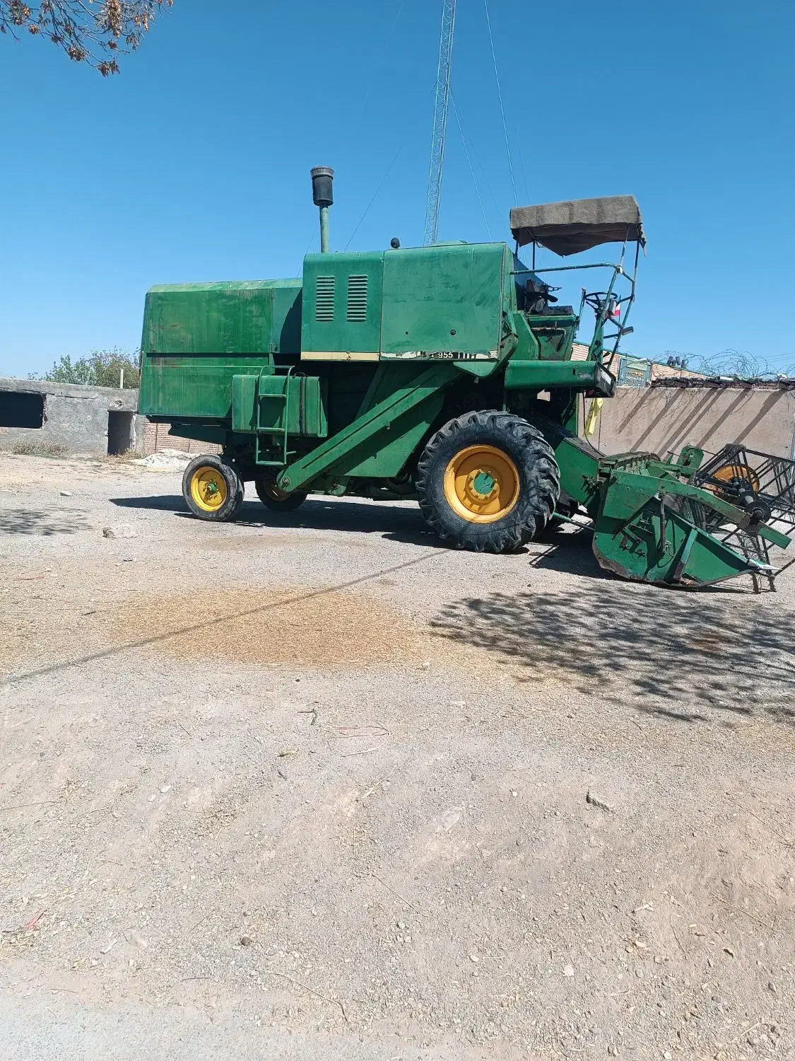 کمباین پرکنز ۱۰۵۵|خودرو سنگین|شادیان, |دیوار