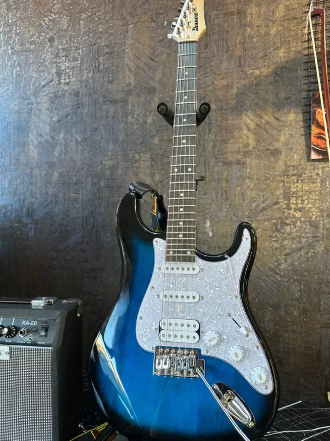 گیتار|گیتار، بیس، امپلیفایر|زنجان, |دیوار