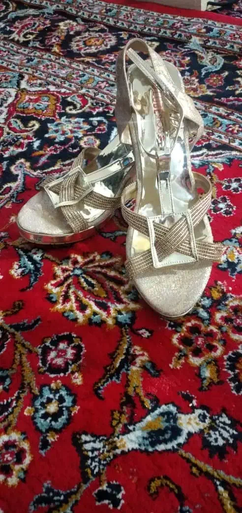 دو جفت کفش مجلسی|کیف، کفش، کمربند|زابل, |دیوار