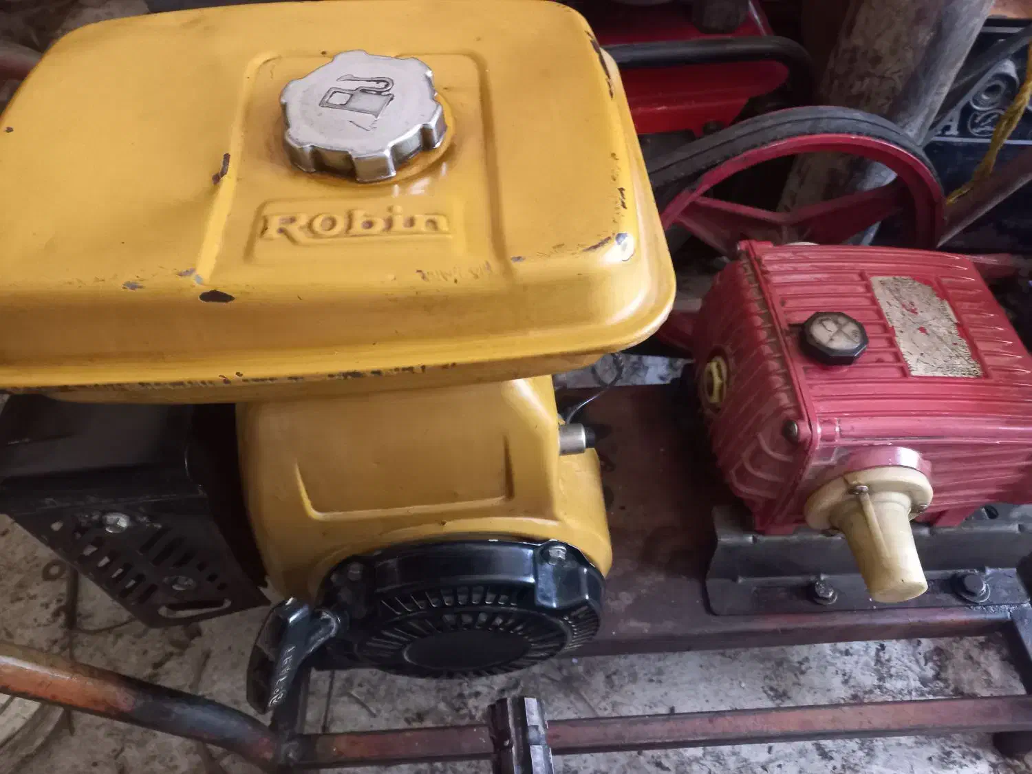 سمپاش موتوری روبین اصل|ماشینآلات صنعتی|ارومیه, |دیوار