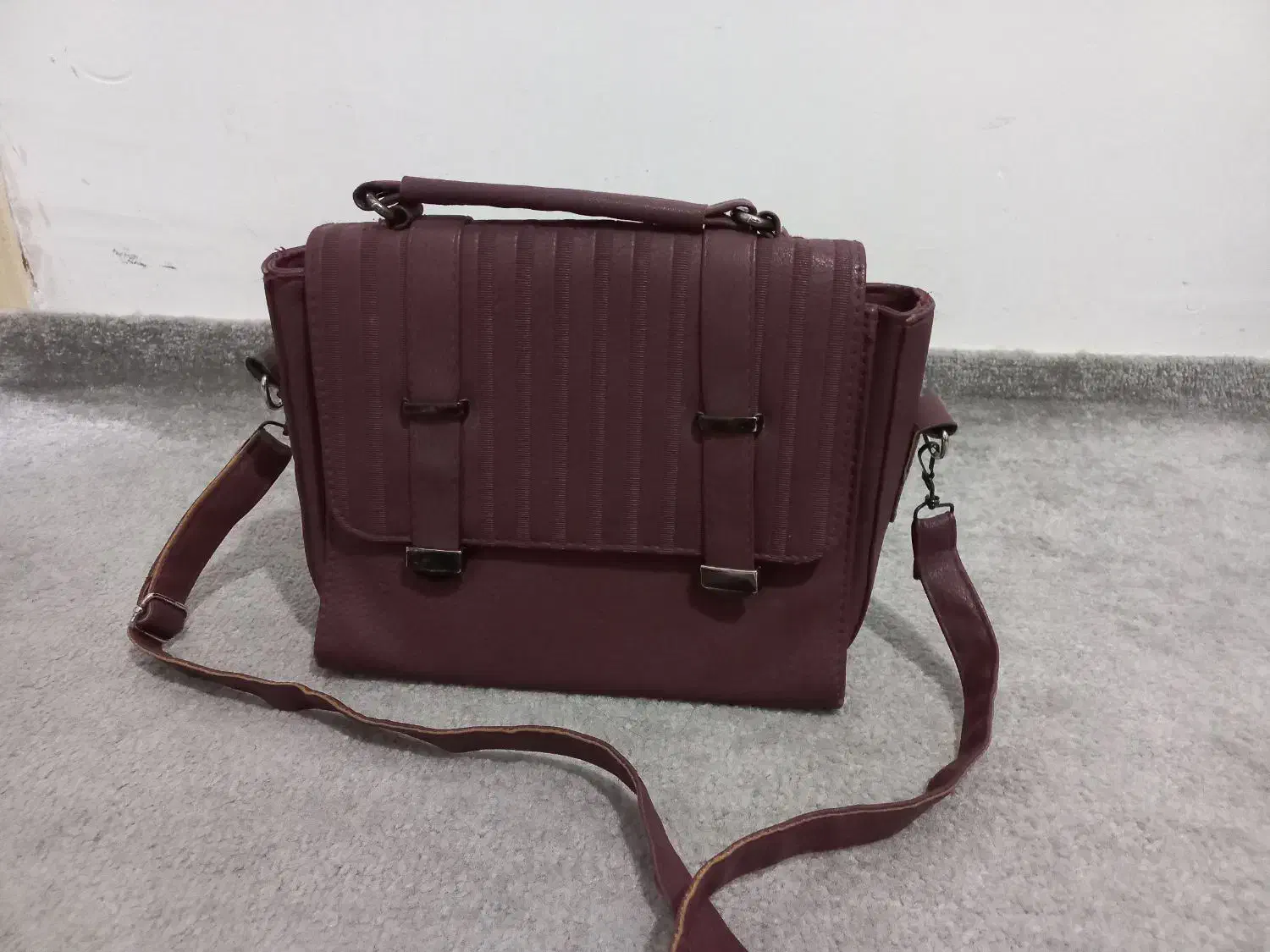 کیف زنانه|کیف، کفش، کمربند|فاروج, |دیوار