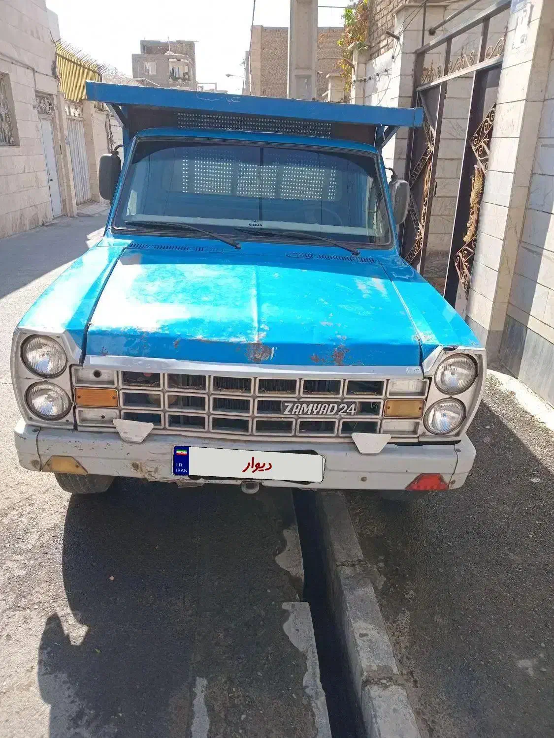 فروش نیسان وانت مدل ۸۲|خودرو سواری و وانت|خاوران, |دیوار