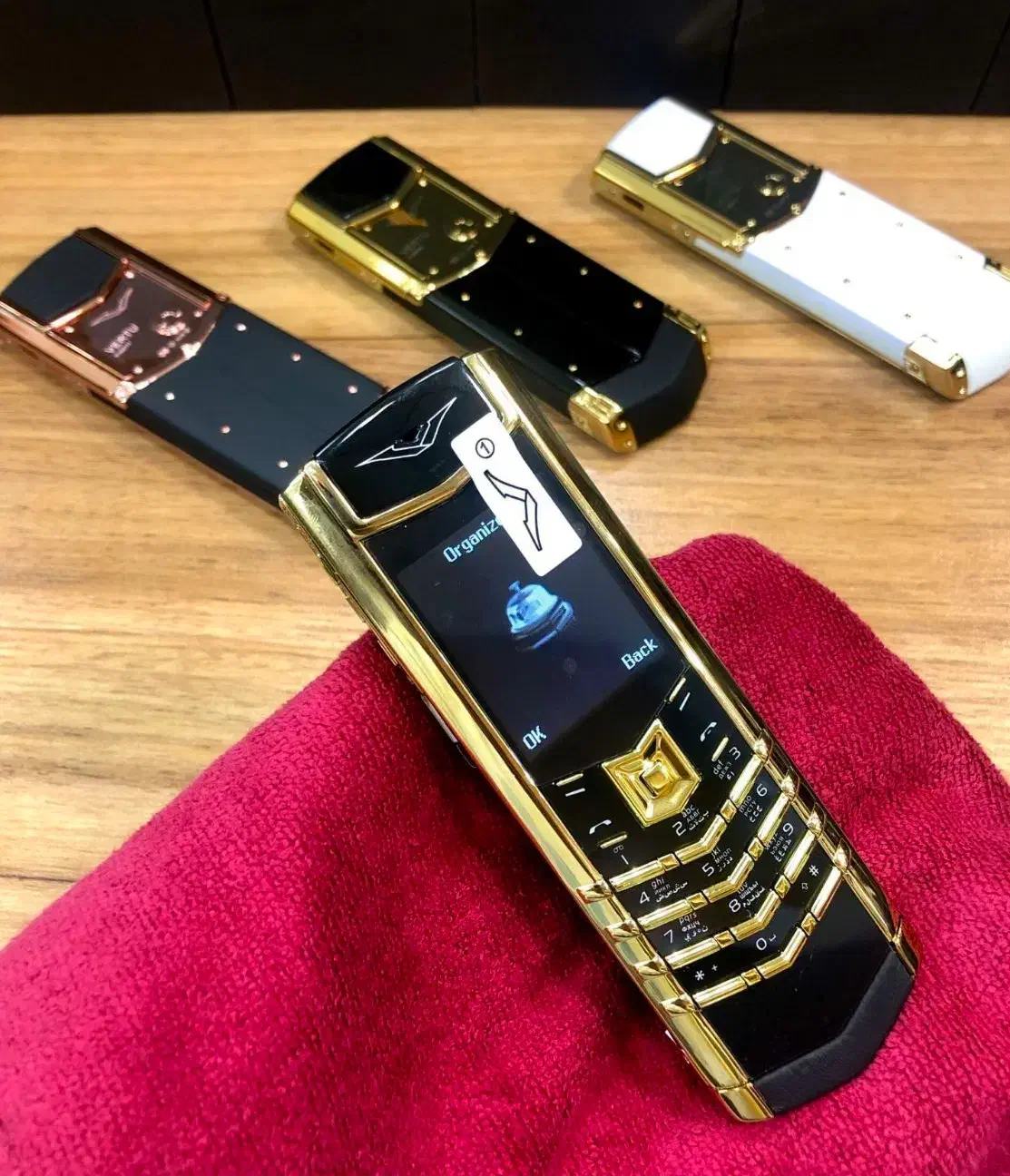 گوشی نوکیا ورتو vertu v10 k8 طلایی|موبایل|اصفهان, قلعه طبره|دیوار