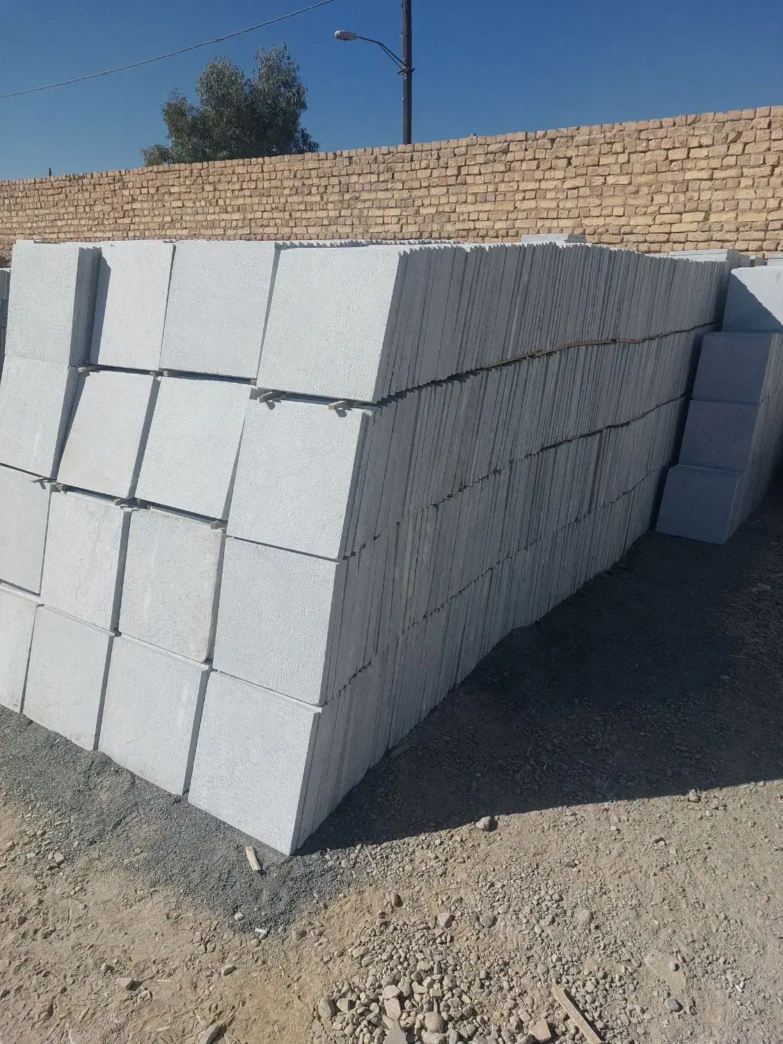 فروش فوری نقدی سنگ حیاطی|مصالح و تجهیزات ساختمان|نجف‌آباد, شهرک صنعتی نجف آباد|دیوار