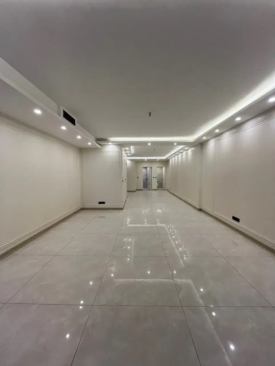 ۱۱۵ متر ۲ خواب / نوساز / ۲ پارکینگ