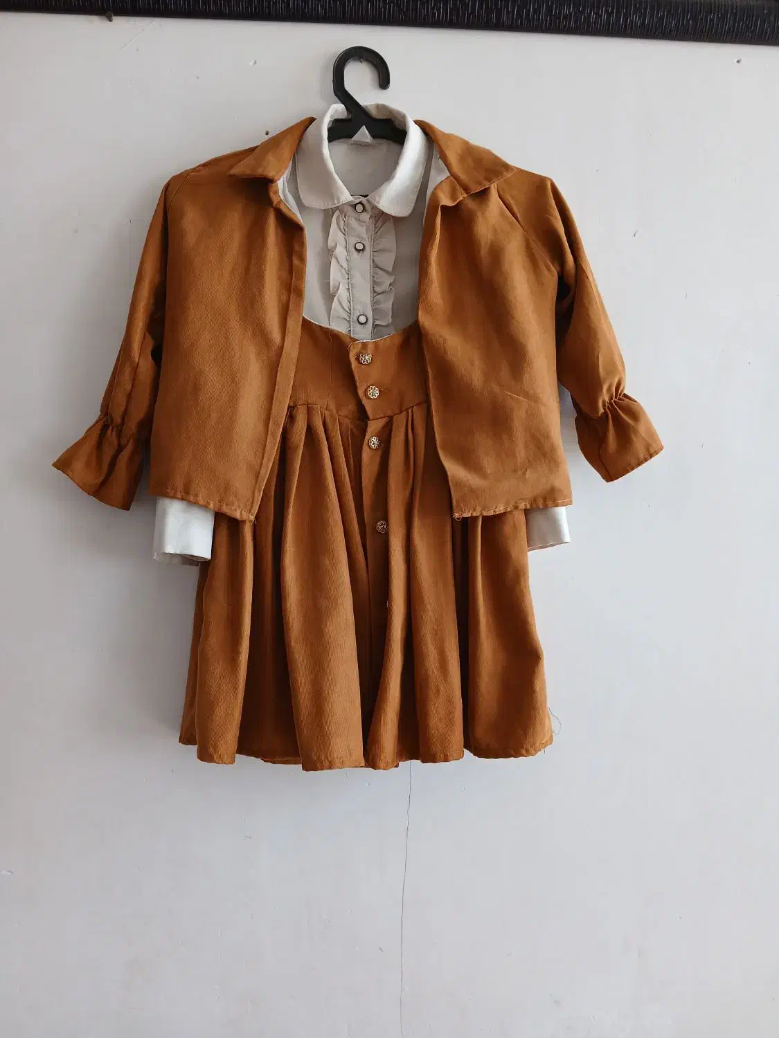 لباس عروس بچگانه|لباس|سبزوار, شرق کال عیدگاه|دیوار