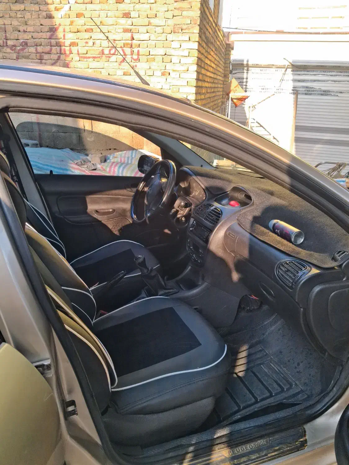 پژو ۲۰۶ مدل ۸۳ تیپ ۳|خودرو سواری و وانت|ارومیه, |دیوار