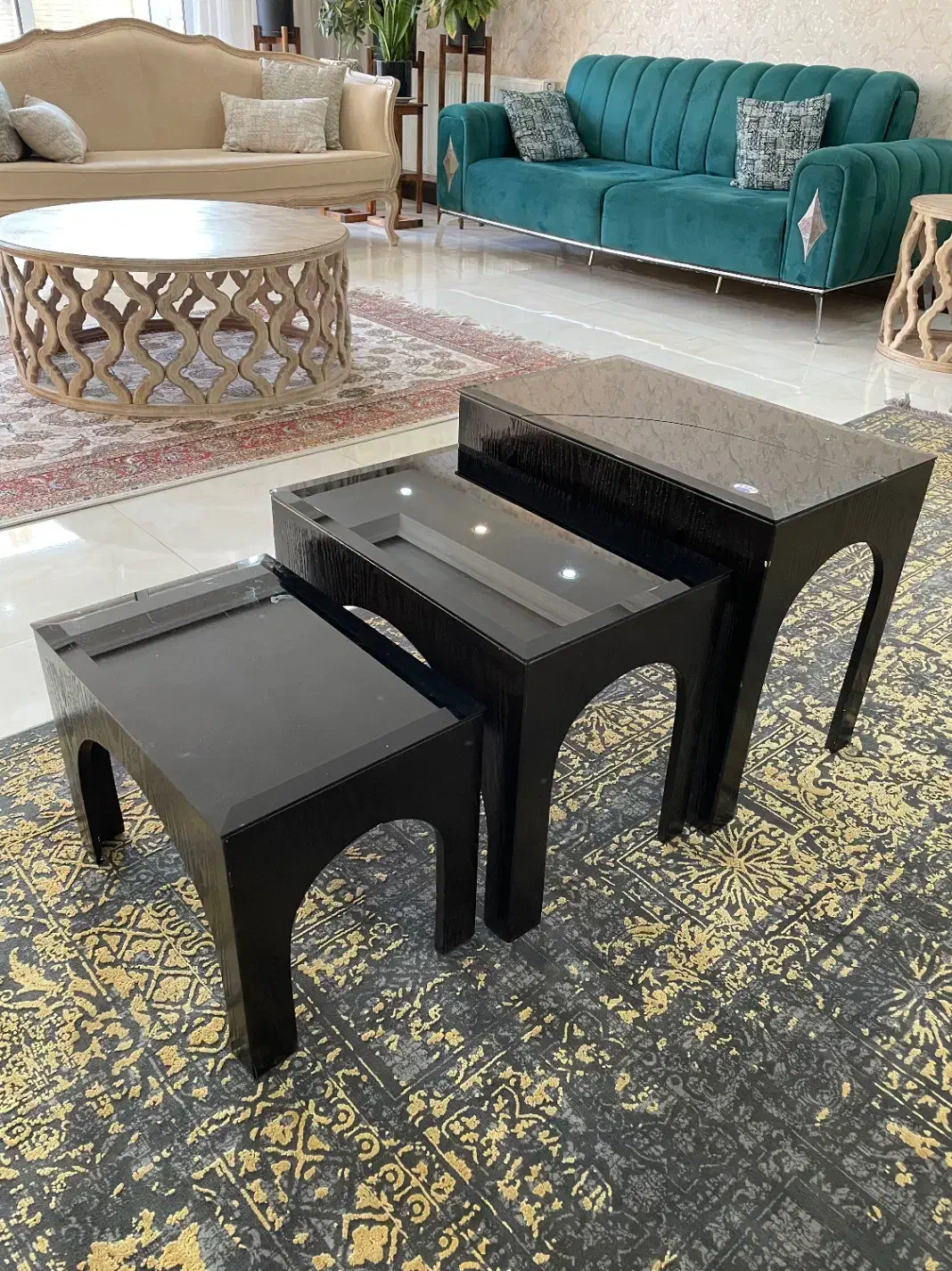 عسلی|مبلمان خانگی و میز عسلی|فولادشهر, B4|دیوار