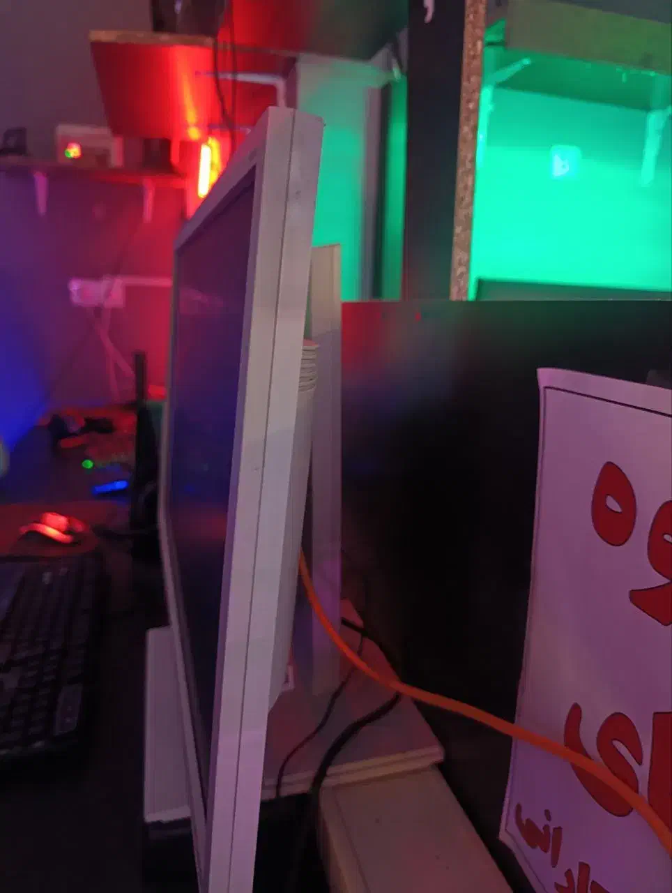 فروش مانیتور و موس و کیبورد|قطعات و لوازم جانبی رایانه|مشهد, سرافرازان|دیوار