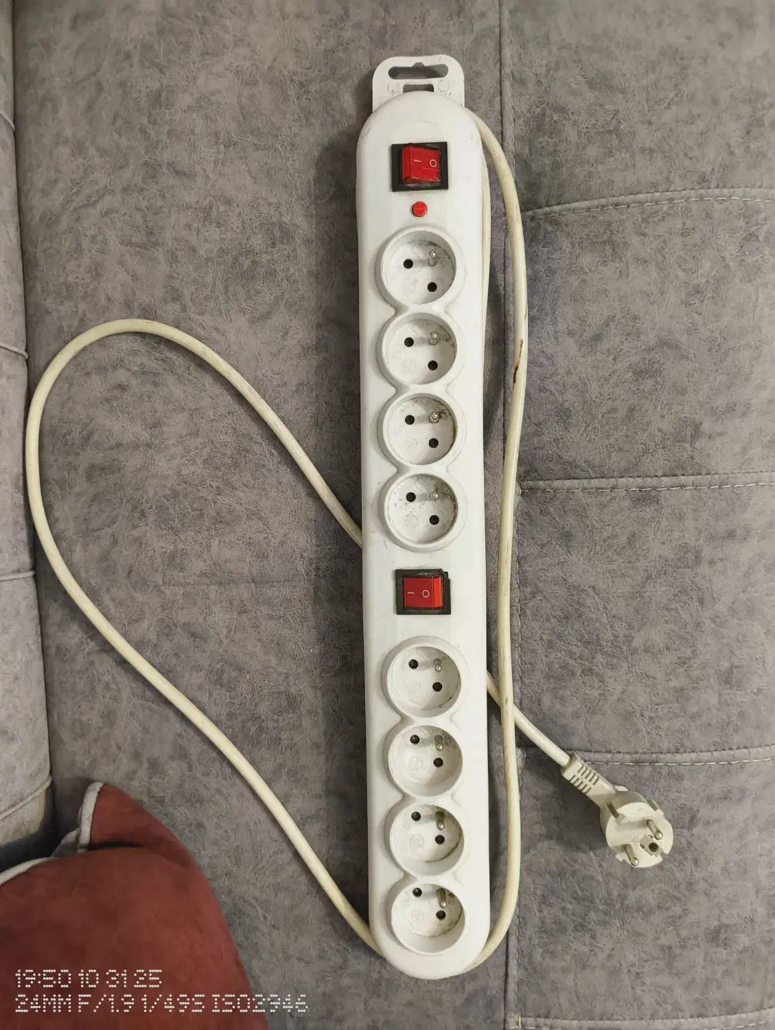 چند راهی ۸ کاناله با دو کلید|سایر لوازم برقی|تهران, علم و صنعت|دیوار