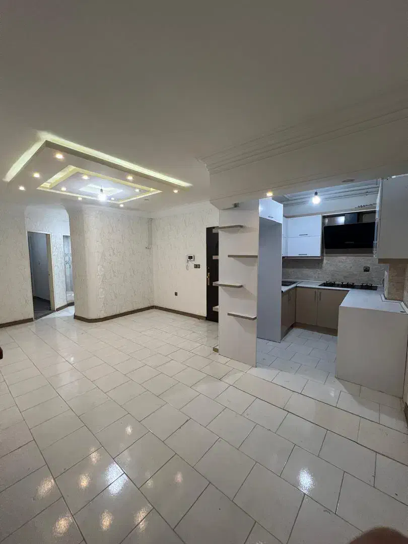 آپارتمان طبقه اول با پارکینگ معلم،اعلایی|فروش آپارتمان|رشت, علی آباد|دیوار