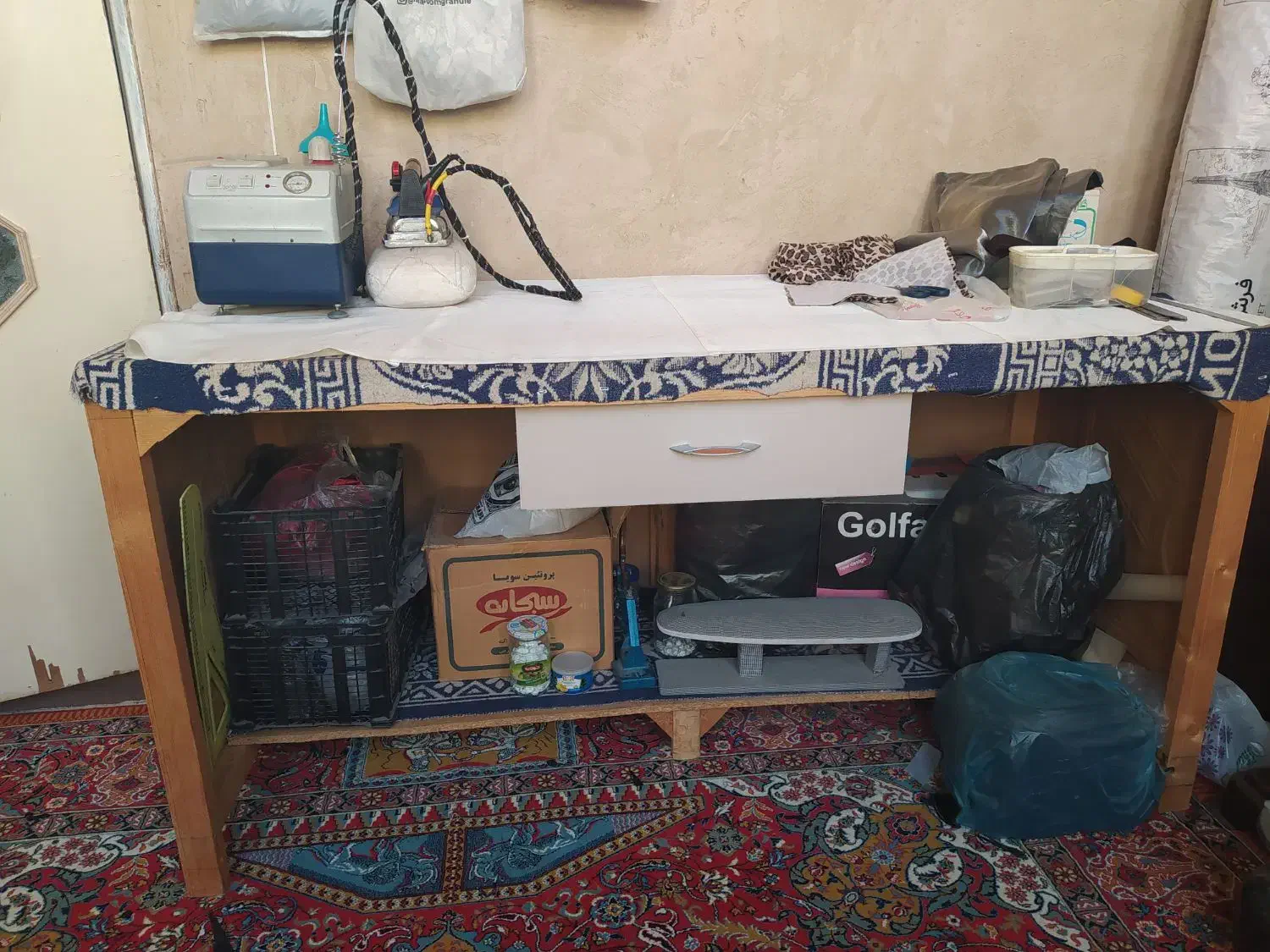 میز کار|میز و صندلی غذاخوری|قم, سید معصوم|دیوار